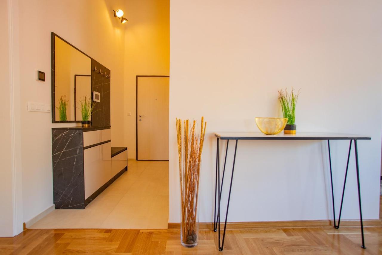 Exclusive Penthouse Old Town With Sauna And Jacuzzi Mostar Exteriör bild