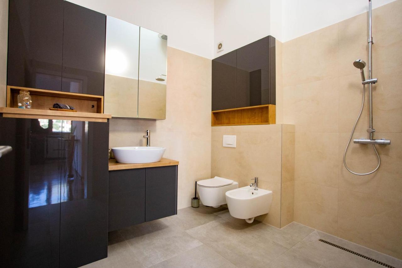 Exclusive Penthouse Old Town With Sauna And Jacuzzi Mostar Exteriör bild