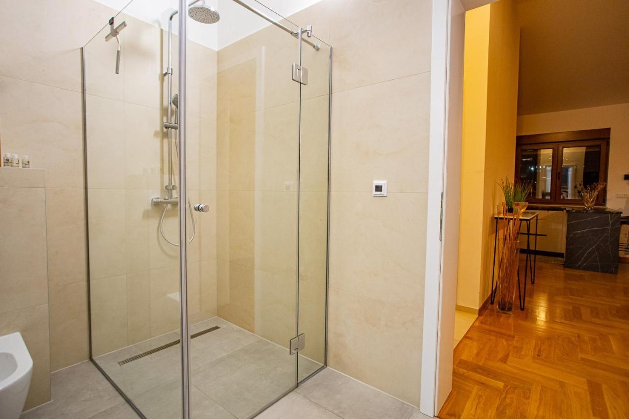 Exclusive Penthouse Old Town With Sauna And Jacuzzi Mostar Exteriör bild
